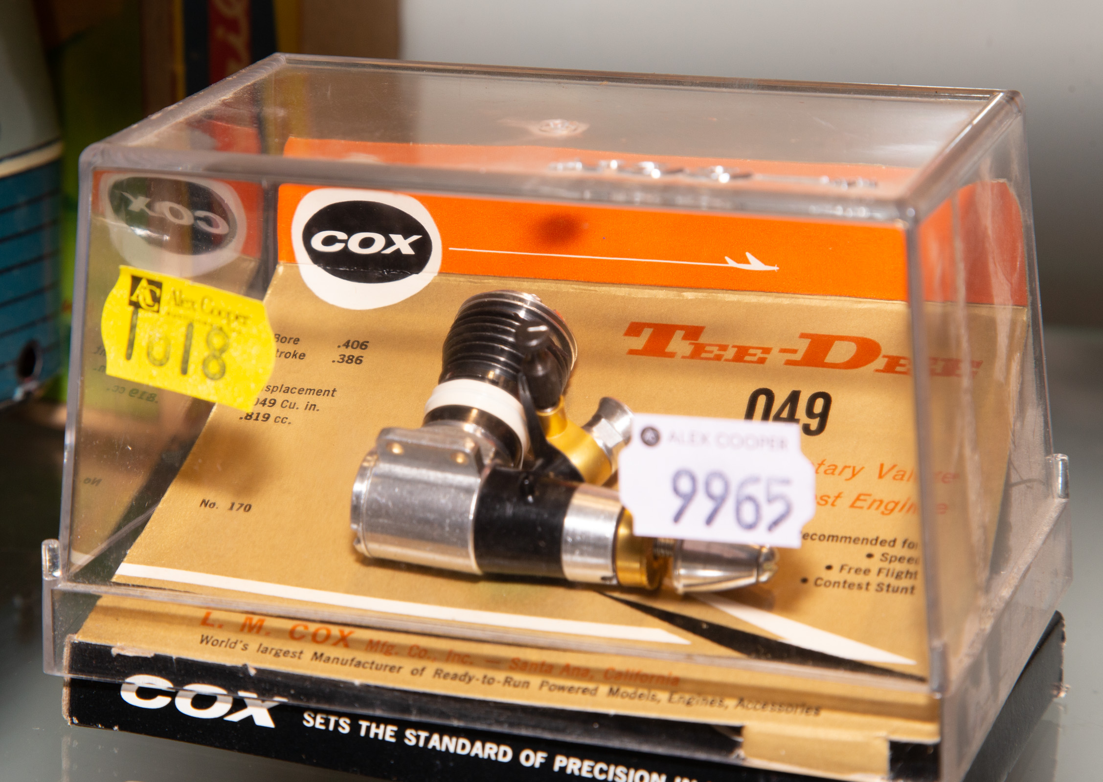 COX TEE-DEE .049 ENGINE N.O.S. .
