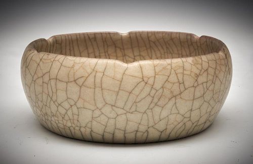 CRACKLE GLAZED PETAL-RIM