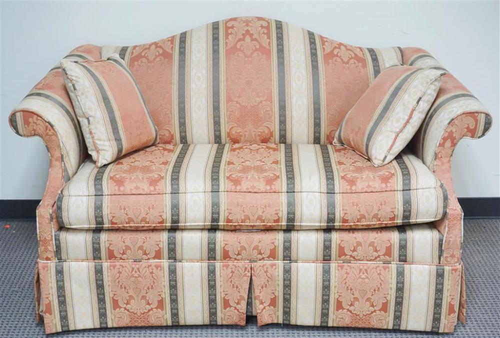 CRAFTMASTER UPHOLSTERED LOVESEAT,