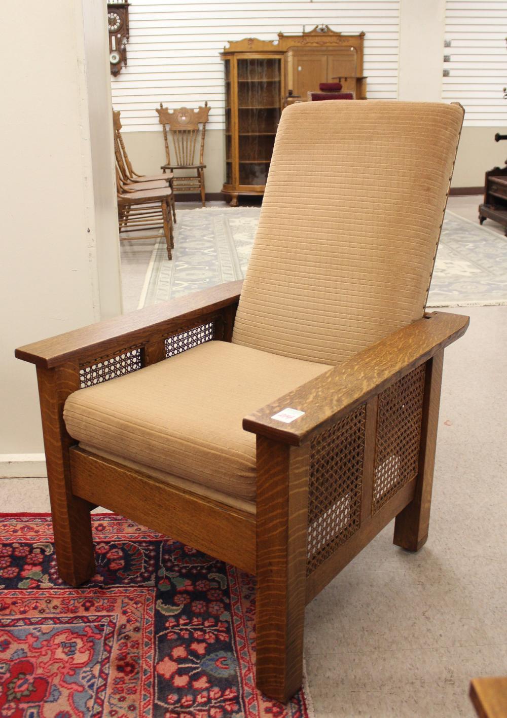 CRAFTSMAN OAK 'MORRIS'