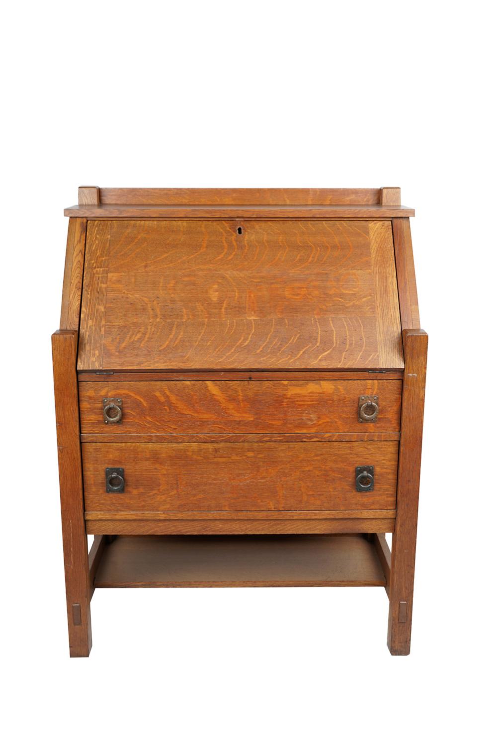 CRAFTSMAN OAK SLANT FRONT