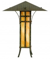 CRAFTSMAN-STYLE METAL LAMPwith