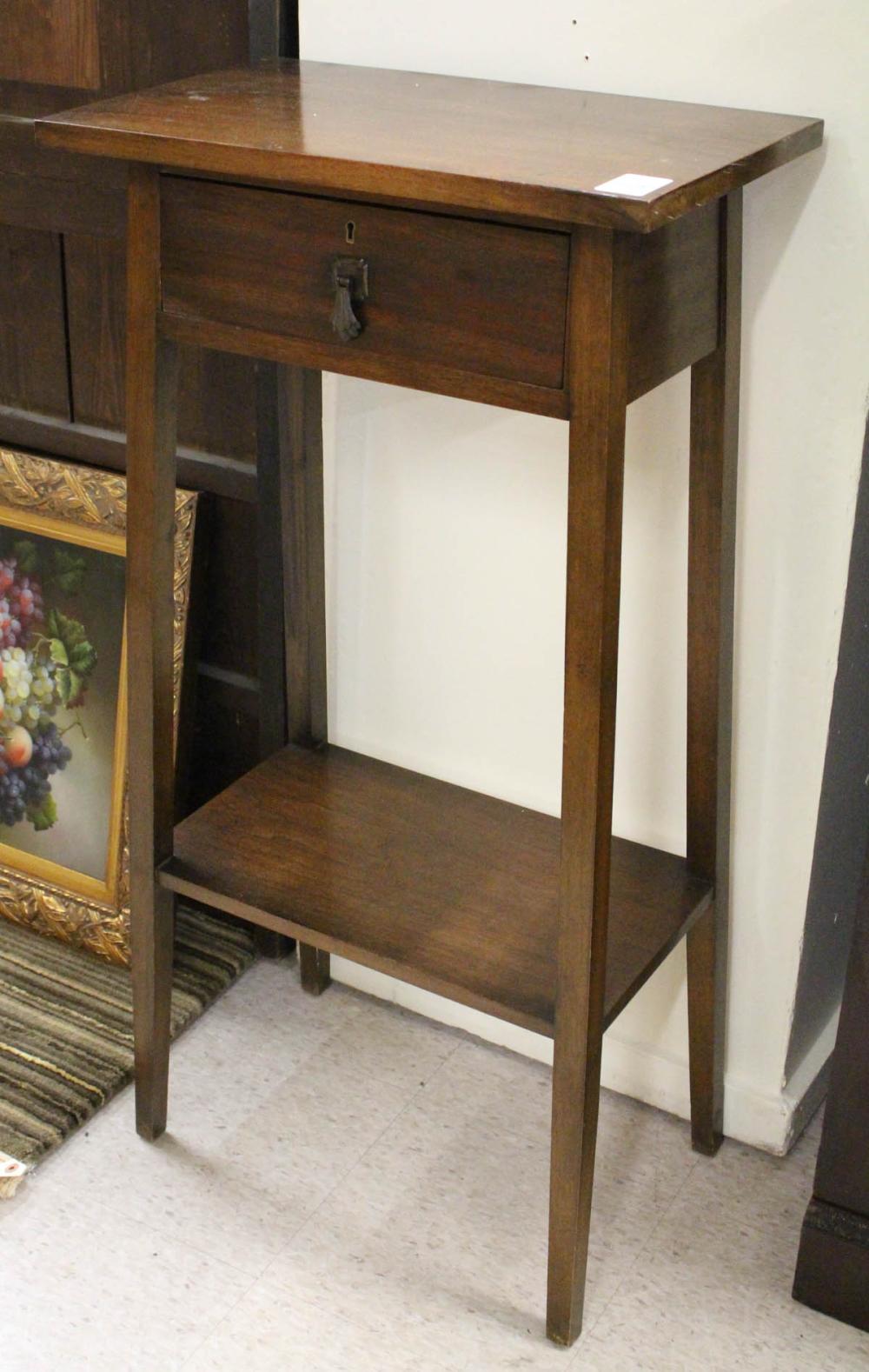 CRAFTSMAN WALNUT PEDESTAL