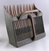 CRANBERRY SCOOP EARLY 20TH CEN