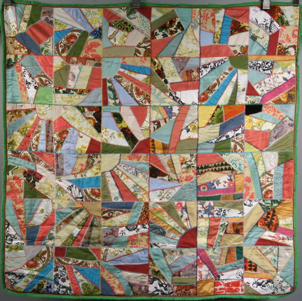 CRAZY QUILT - Contemporary Crazy