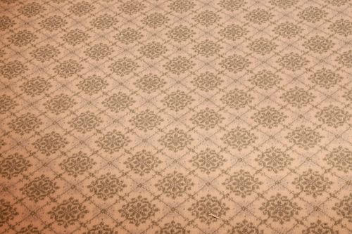 CREME AND GREEN BROADLOOM