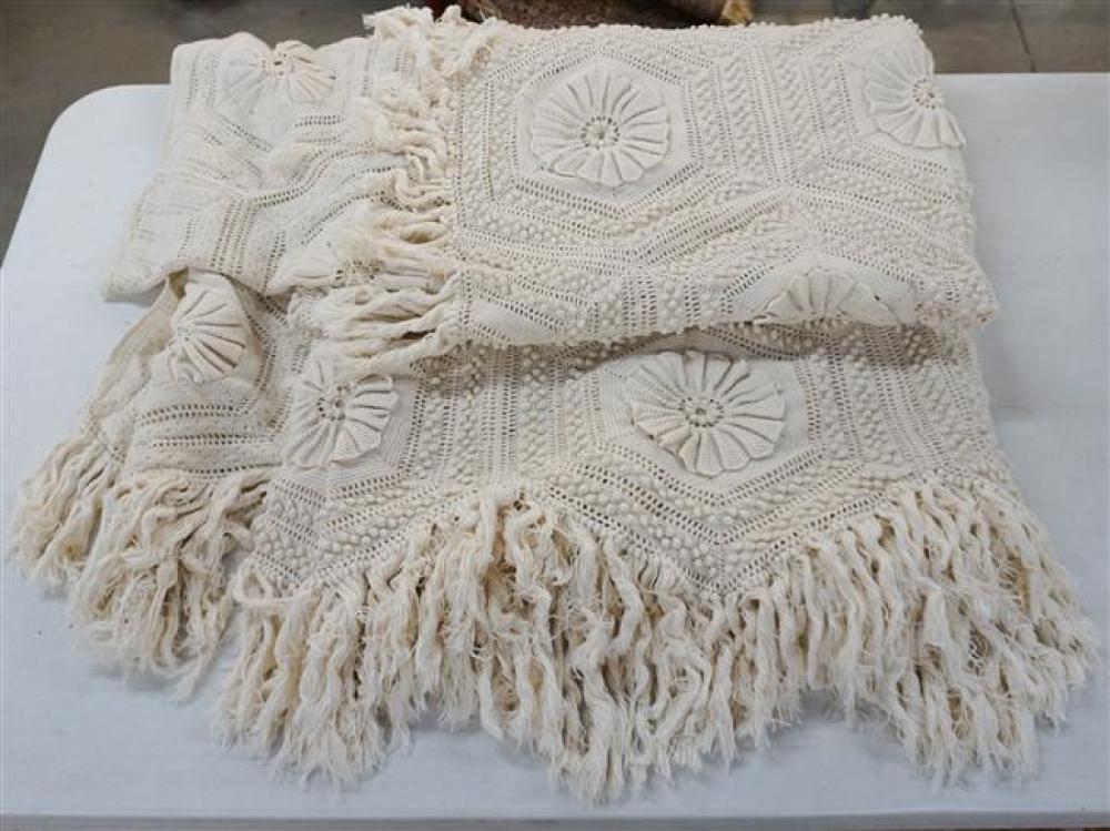 CROCHET BEDSPREADCrochet Bedspread