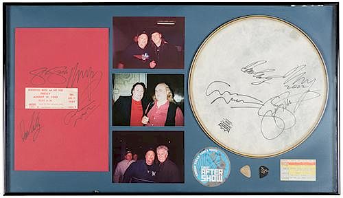 CROSBY, STILLS, NASH & YOUNG