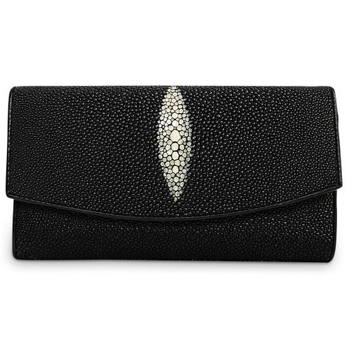 CROTON WOMEN'S STINGRAY