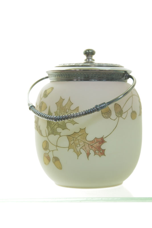 CROWN MILANO BISQUIT JAR. Mt.