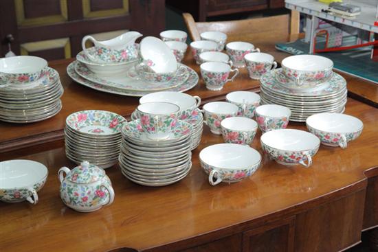 CROWN STAFFORDSHIRE DINNERWARE