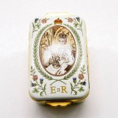 CRUMMLES ENGLISH ENAMEL TRINKE