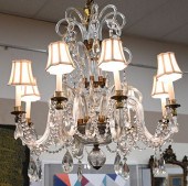 CRYSTAL AND CUT CRYSTAL EIGHT
