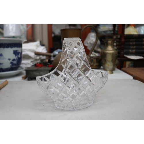 Crystal basket, approx 20cm H x