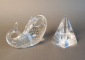 CRYSTAL FIGURE OF A DRAGON AND
