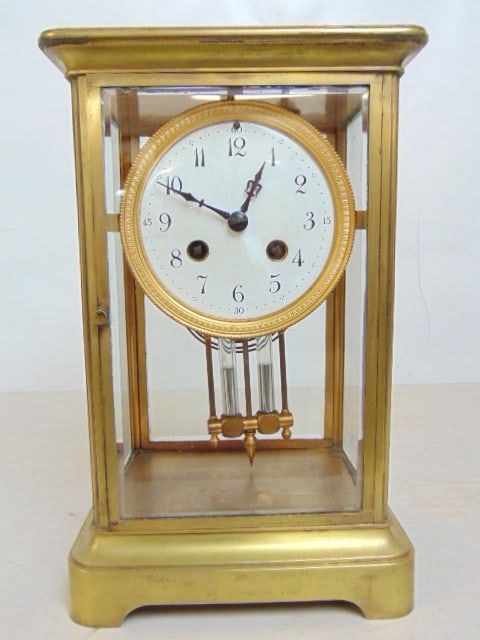 CRYSTAL REGULATOR WITH GLASS