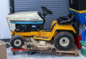 CUB CADET MODEL 1720 HYDRO LAW