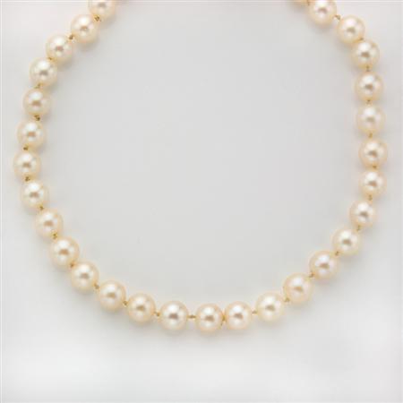 Cultured Pearl Necklace 	 