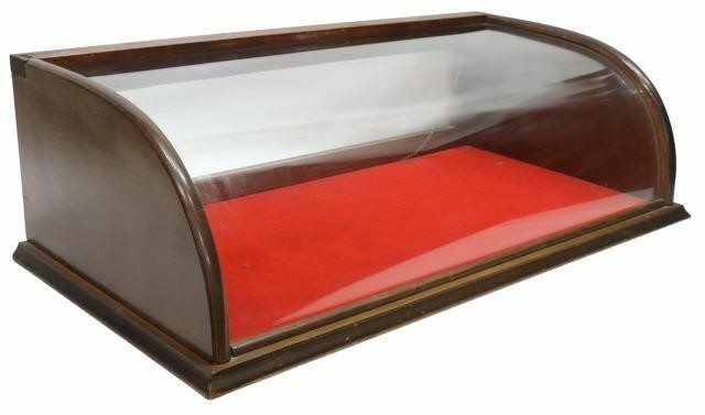 CURVED GLASS TABLE OR COUNTERTOP