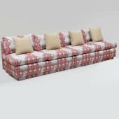 CUSTOM BANQUETTE IN BRAQUENIE