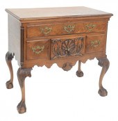 CUSTOM CHIPPENDALE STYLE MAHOG