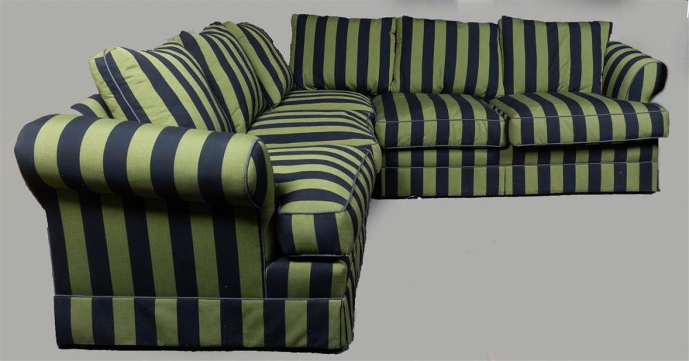 CUSTOM CONTEMPORARY THREE-PART