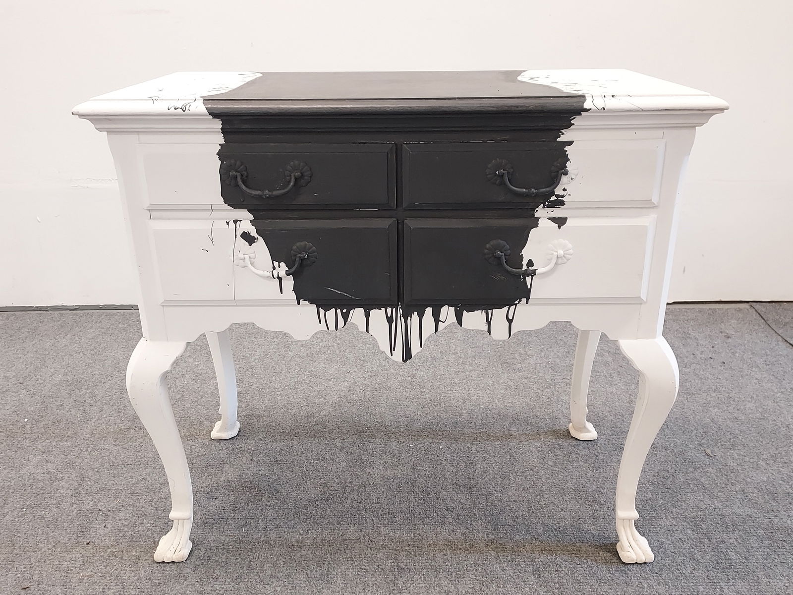 CUSTOM FINISH CHIPPENDALE STYLE