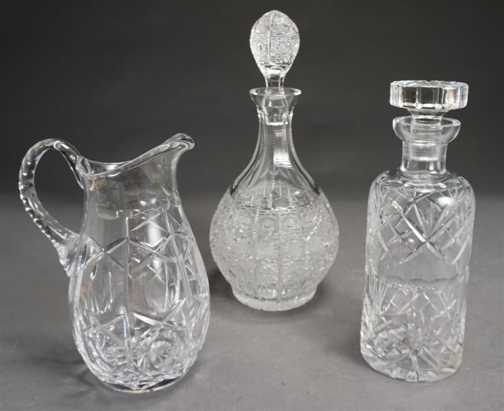 CUT CRYSTAL BULBOUS DECANTER,