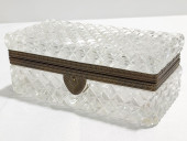 CUT CRYSTAL JEWELRY CASKET WIT