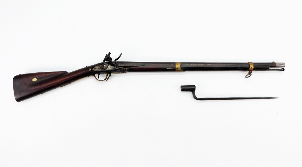 CUT-DOWN MUSKET AND BAYONET C. late