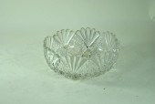 CUT GLASS FRUIT BOWL IN UNUSUA