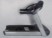 CYBEX HIGH-PERFORMANCE TREADMI