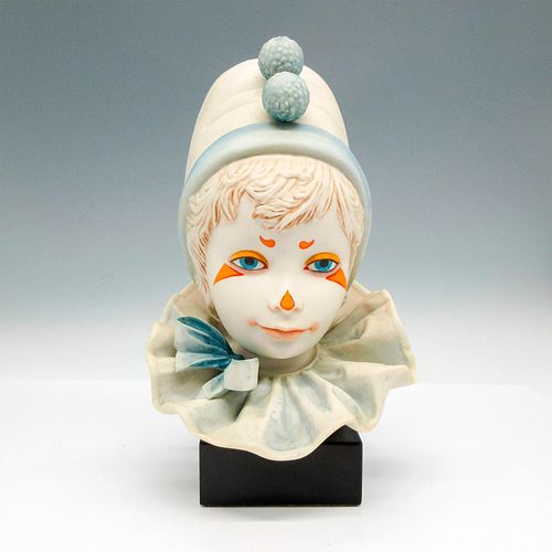 CYBIS PORCELAIN BUST, FUNNY FACE