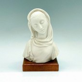 CYBIS SMALL PORCELAIN BUST, MA