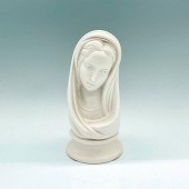 CYBIS SMALL PORCELAIN BUST, MO
