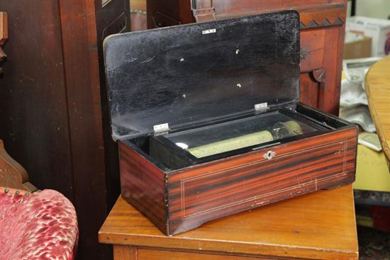 CYLINDER TYPE MUSIC BOX. In case