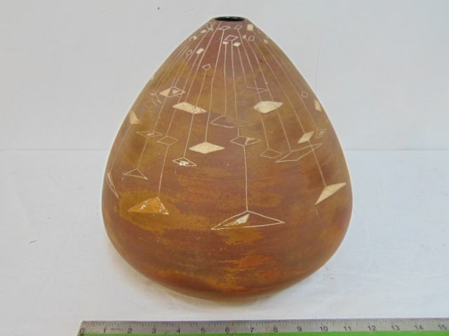 CYPA STUDIO POTTERY VASE TERRA