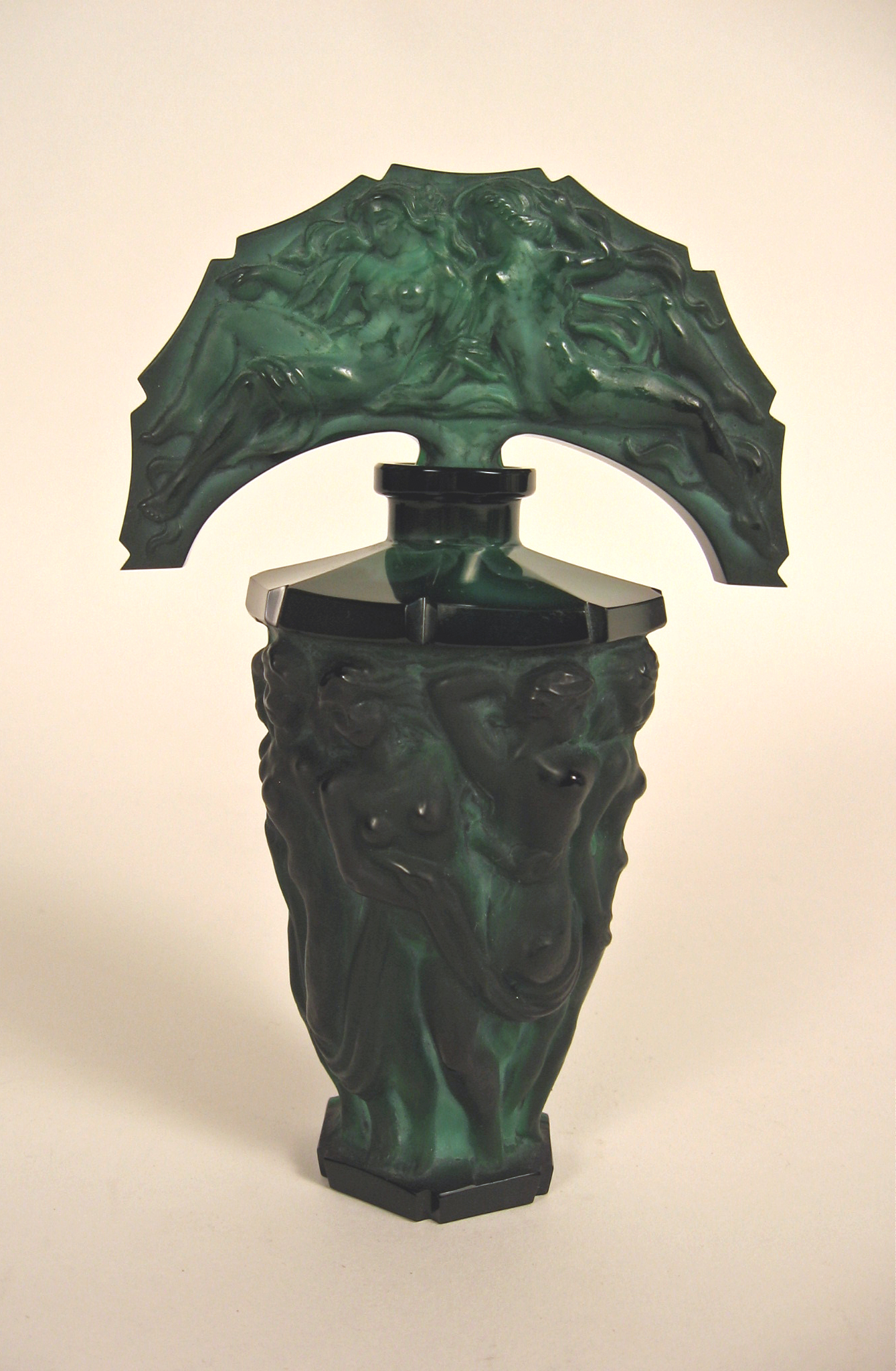 Czechoslovakian 'malachite' glass