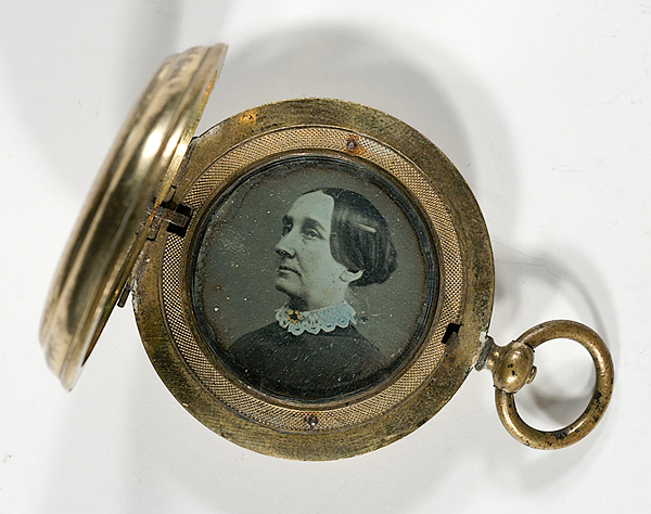 Daguerreian Double-Sided Locket