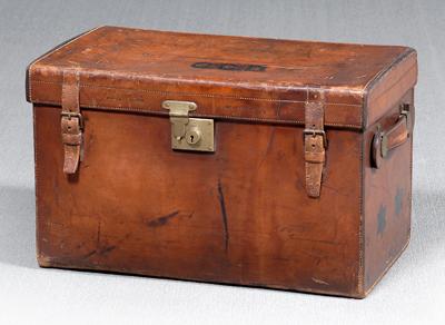 Dahlgren family trunk, heavy