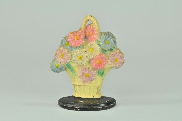 DAISIES DOORSTOP BOOK EXAMPLE