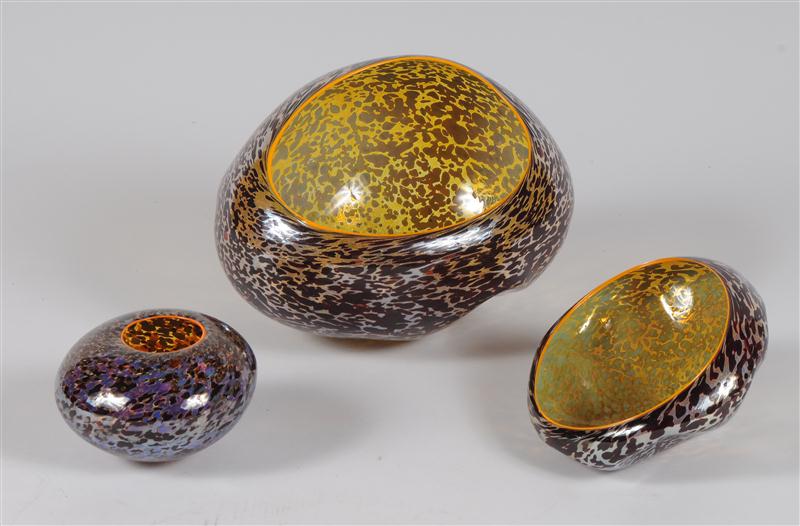 DALE CHIHULY (b. 1941): GROUP OF