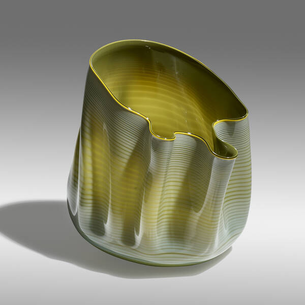 Dale Chihuly. Early Green Basket