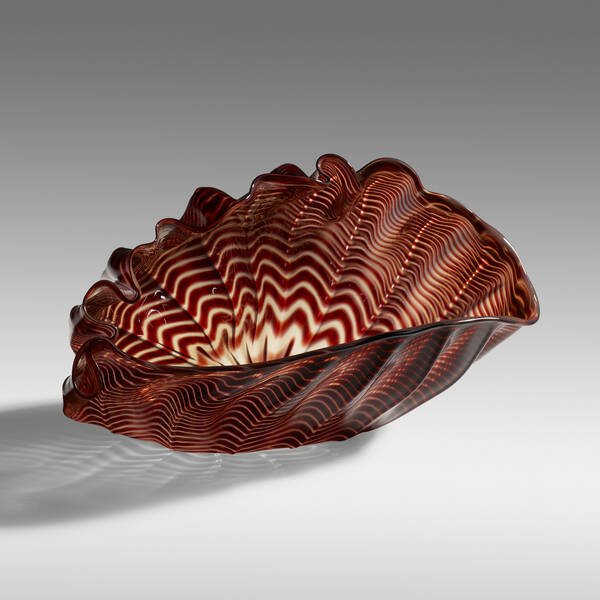 Dale Chihuly. Seaform. hand-blown