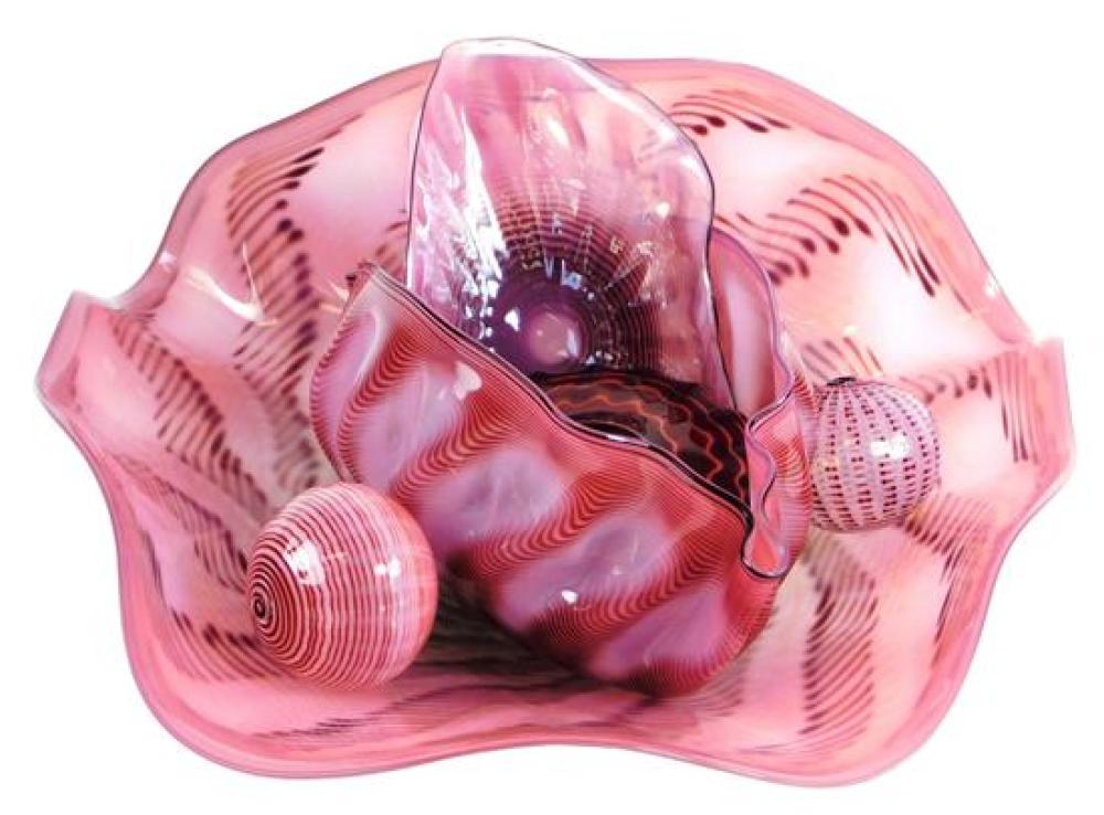 DALE PATRICK CHIHULY (B. 1941),