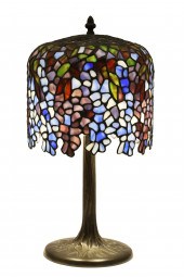 DALE TIFFANY WISTERIA ART GLAS