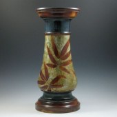 Dalton Lambeth Pedestal marked