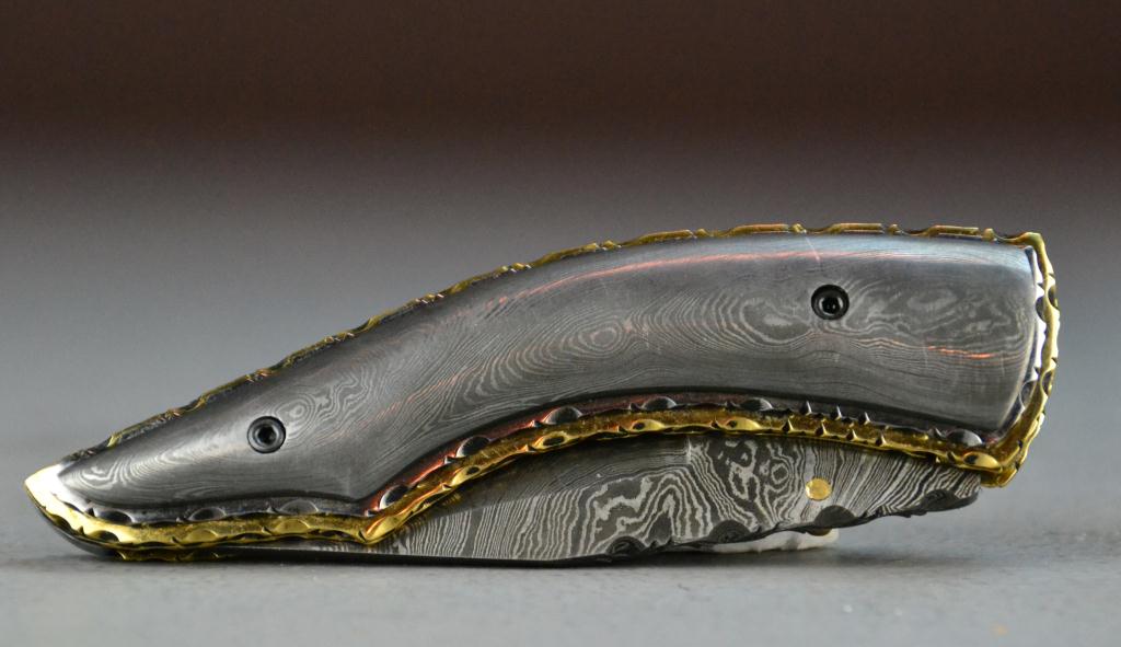 Damascus Blade Folding KnifeWith