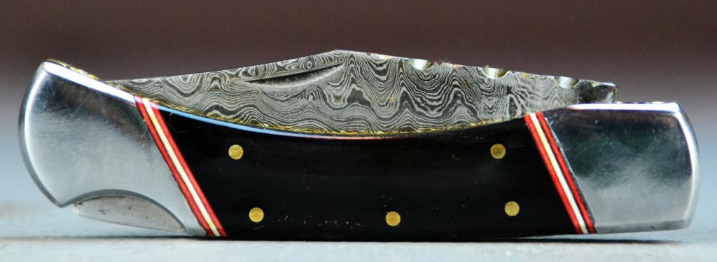 Damascus Blade Folding KnifeWith