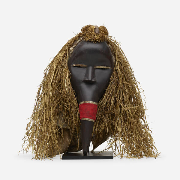 Dan artist. Mauo mask. 20th